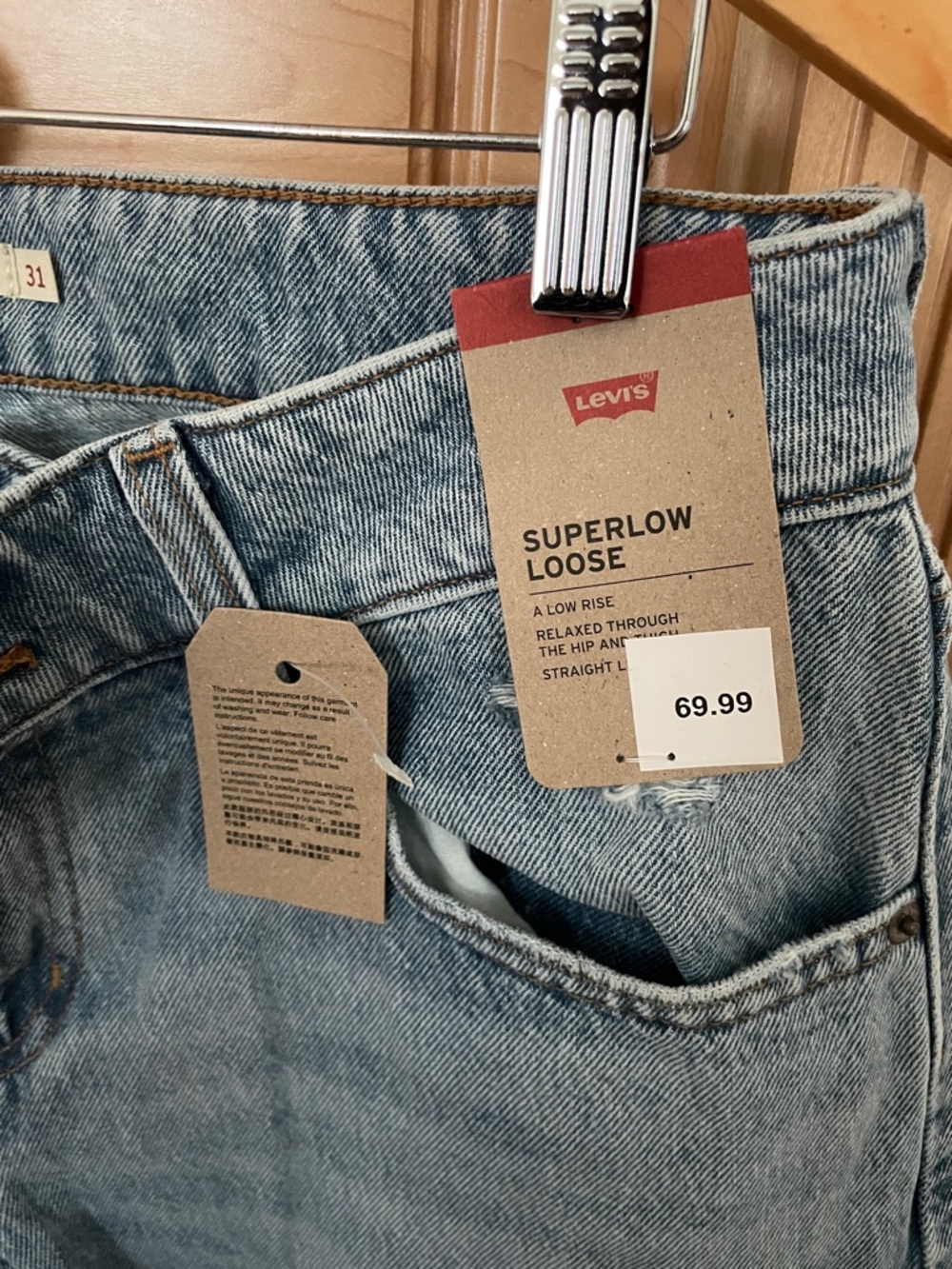 Levi’s Ripped Superlow Loose Jeans - Picture 6 of 9